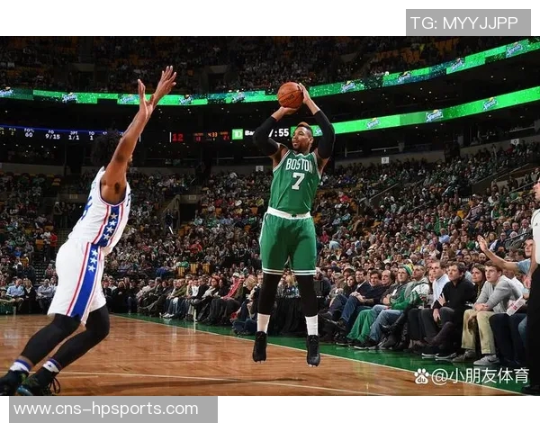 骑士与凯尔特人激战正酣NBA赛季精彩对决引发球迷热议